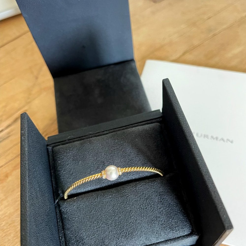 Petite Solari Pearl Station Bracelet in 18K Yellow Gold with Pavé Diamonds